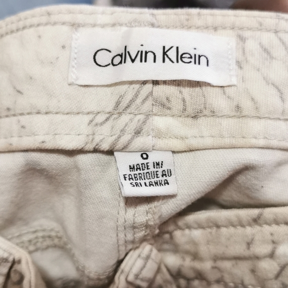 Pants - Picture 4 of 4